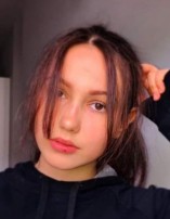 Julia  KUŹNIEWSKA