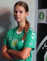 Laura  SZCZAP