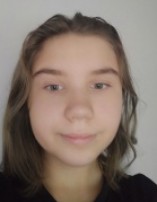 Weronika KOMAR