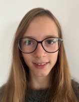 Julia ŁAPKIN