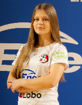 Nikola  PIASECZNA