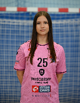 Laura HUBER