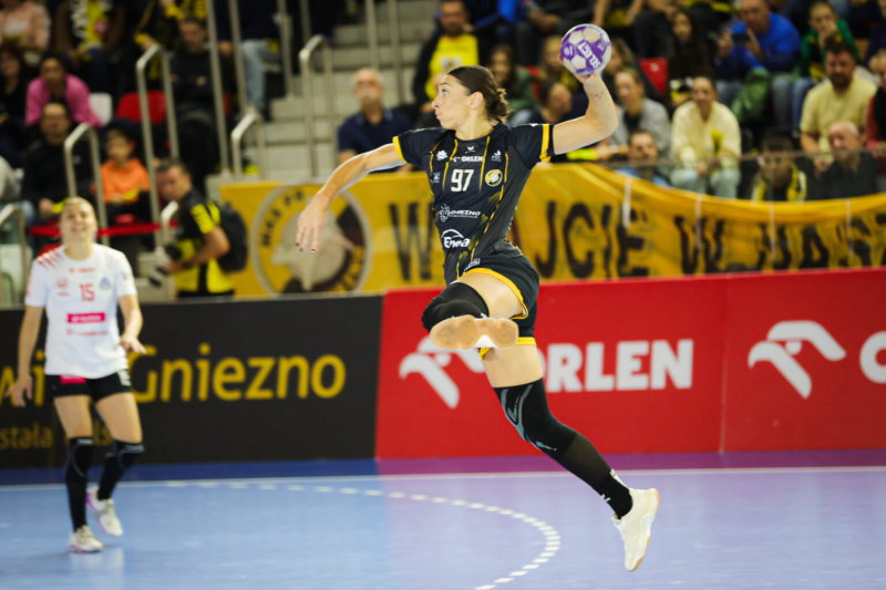 Podsumowanie 8. kolejki Orlen Superligi Kobiet: Dominacja czołówki i zacięta walka w Biłgoraju