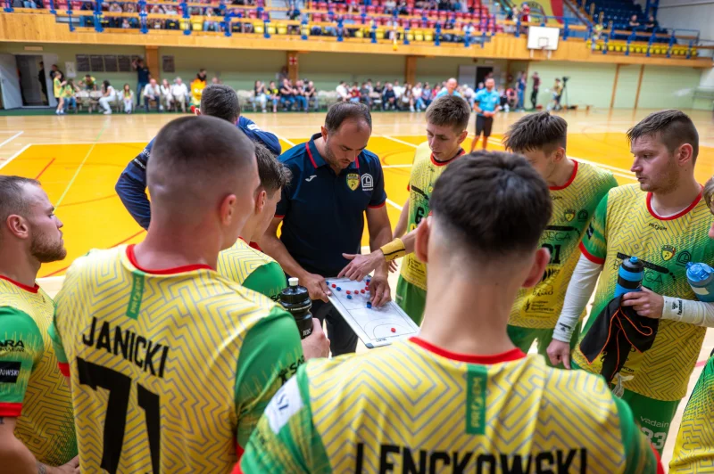 I liga mężczyzn (gr. A), 4. kolejka: Żukowo i Grudziądz rzucają„czterdziestkę”, Bydgoszcz i Jeziorak pewnie na wyjazdach, dwa remisy w Wielkopolsce i Olsztynie