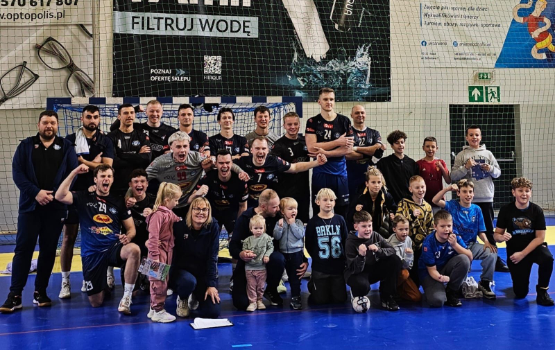 Niespodzianka w Łodzi, Sandra Spa Pogoń broni pozycji lidera