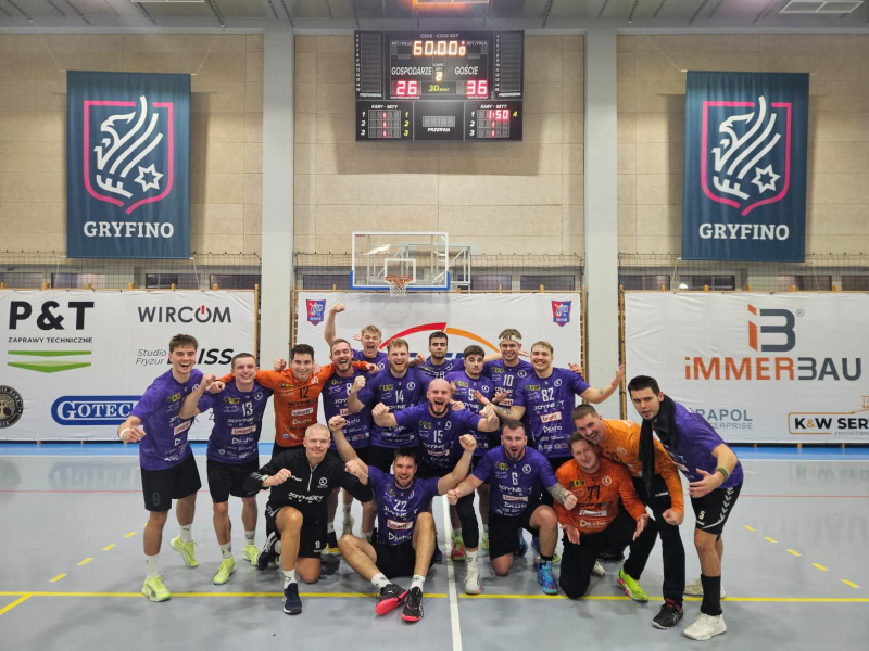 Trio na czele bez zmian, Purina, Grodków i Oborniki potwierdzają klasę