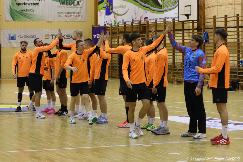 I liga gr. D: UKS SMS Wybicki Kielce wygrał w Przemyślu, remis Olimpii MEDEX z KSZO. Przeworsk z szansą na fotel lidera