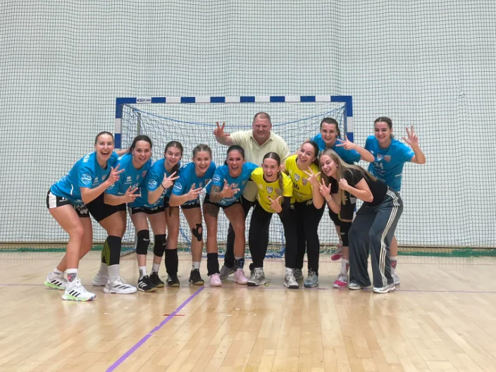 Rozpoczęły się zmagania w I lidze gr. A Kobiet.