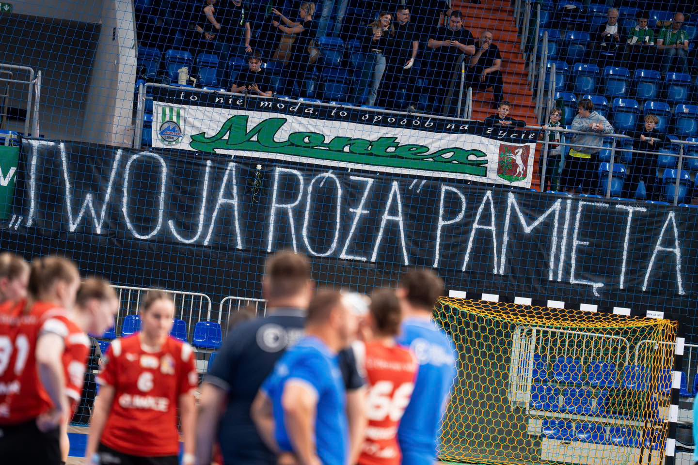 Kibice MKS Lublin złożyli hołd Andrzejowi Drużkowskiemu. „Montex był moją różą”