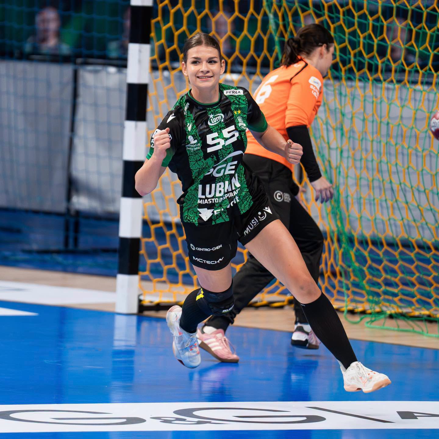 Zuzanna Aleksandrowicz zadebiutowała w LOTTO Superlidze Kobiet. Dwie bramki w meczu z Sośnicą Gliwice