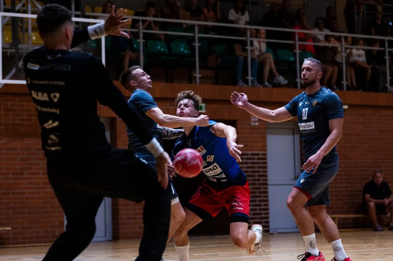 Sparingi: Zagrali między sobą. Kto wygrał?