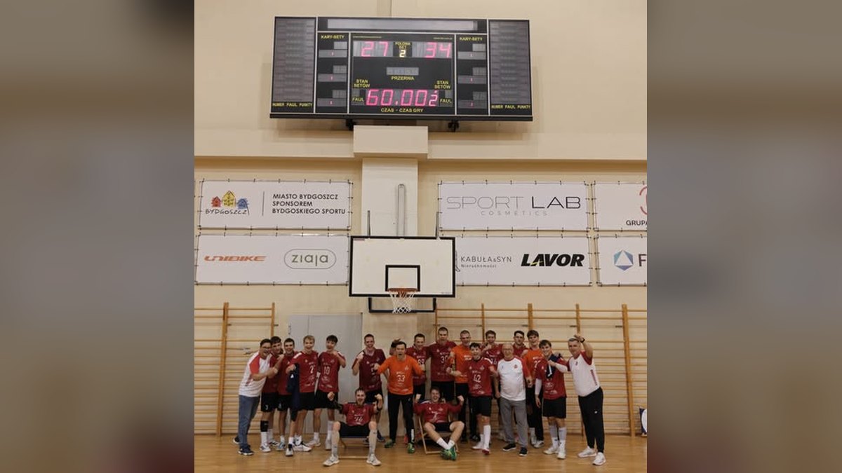 Mazur Sierpc z piątym zwycięstwem z rzędu. Lider pokonał AZS UKW Bydgoszcz 34:27