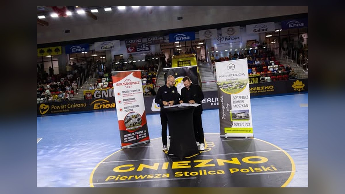 Smuszkiewicz ponownie sponsorem MKS Gniezno w LOTTO Superlidze Kobiet