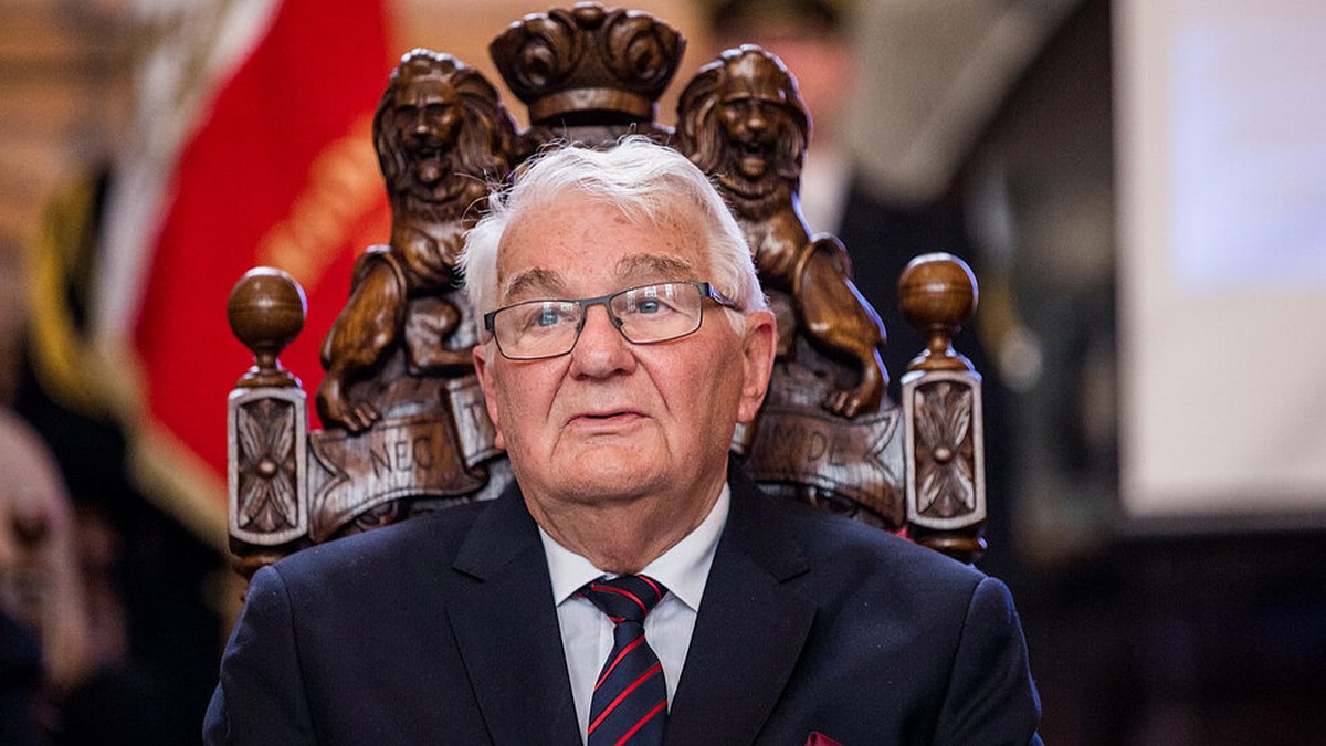 Prof. Janusz Czerwiński kończy 90 lat. AWFiS Gdańsk uczci trenera brązowych medalistów z Montrealu