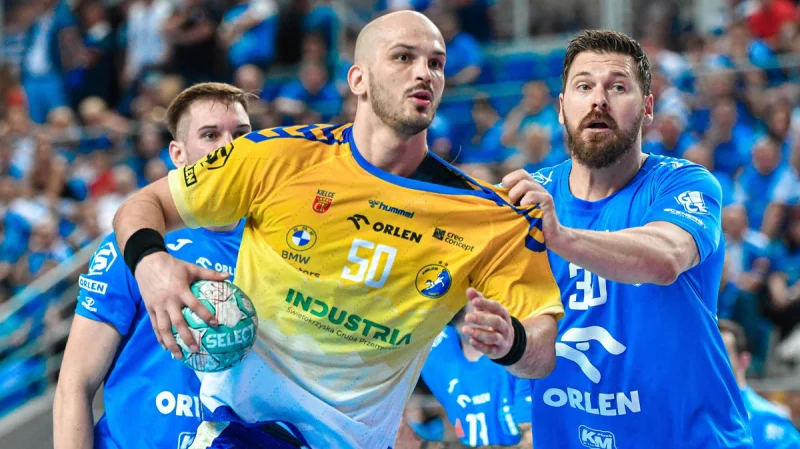 Pierwsza "Święta Wojna" w niedzielę 19 października o 12:30