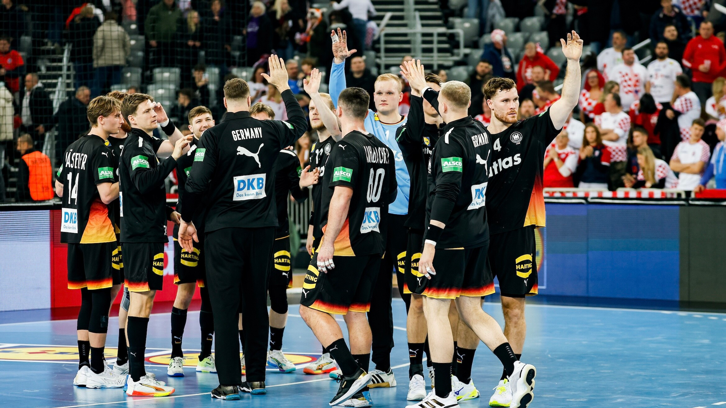 Niemcy pokonują Chorwację w generalnej próbie przed Euro