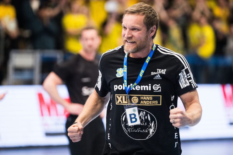 Oscar Carlén blisko przejścia do Skjern HB. Szwedzki szkoleniowiec może rozpocząć przygodę w Danii