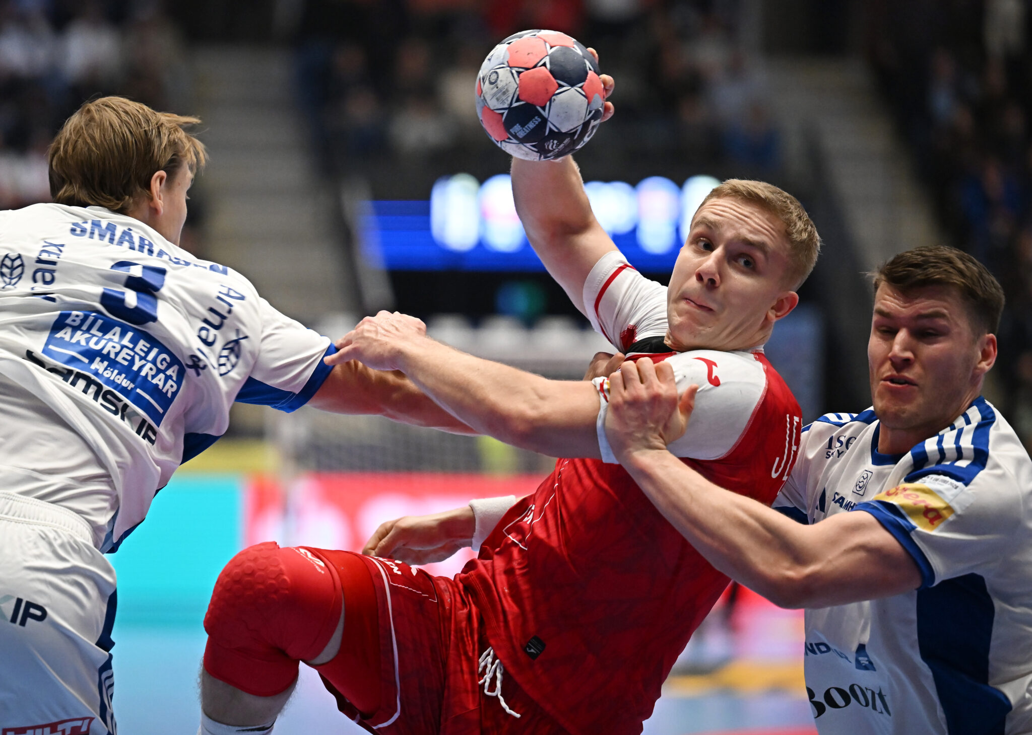 Polacy bez szans z gwiazdami Magdeburga. Islandia rozbiła naszych o osiem bramek