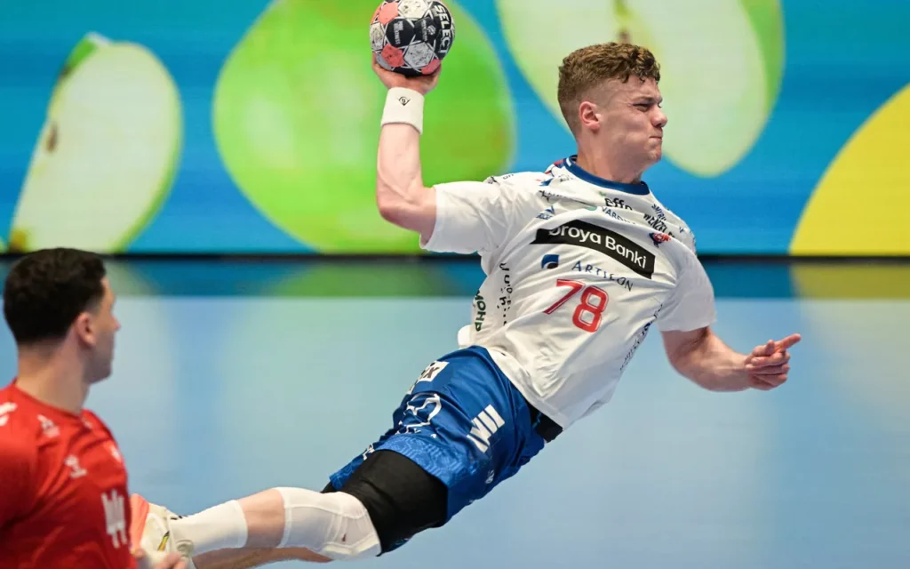 Wyspy Owcze z historycznym zwycięstwem na mistrzostwach Europy