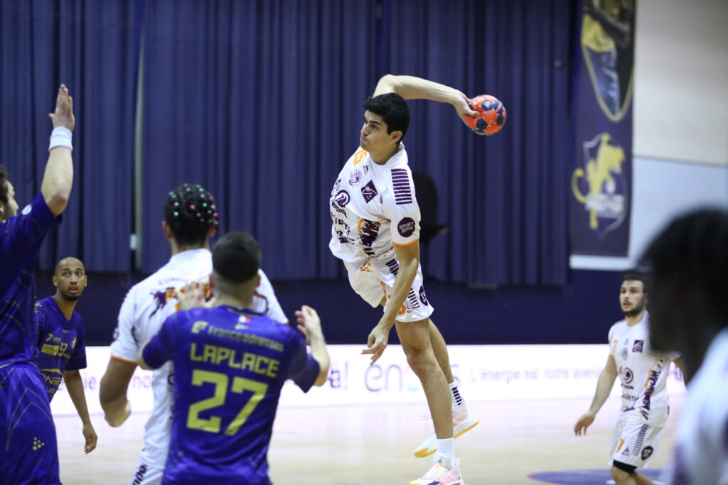 Sélestat zabezpiecza przyszłość - trzy kluczowe przedłużenia kontraktów