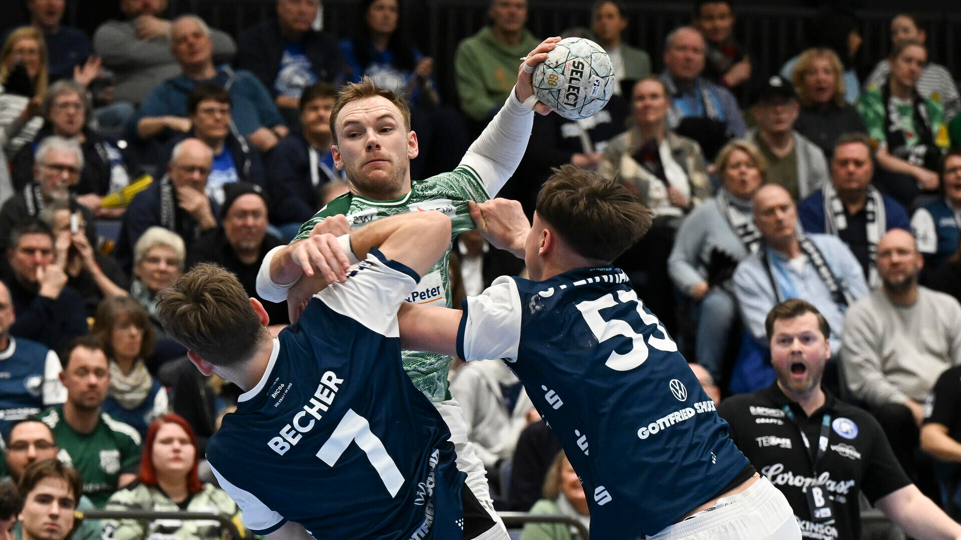 Lisy z kompletem punktów w Düsseldorfie. Freihöfer z rekordem sezonu