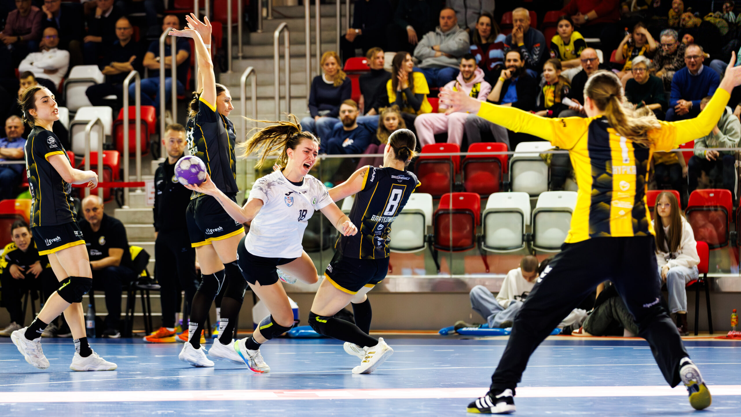 Koszalin po walce z chorobami gotowy na pojedynek z Gnieznem o awans w tabeli