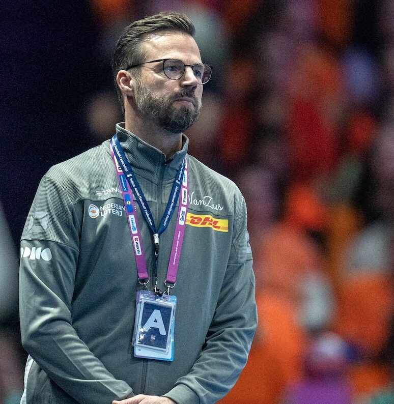 Henrik Signell odchodzi z Larvik ze względów rodzinnych