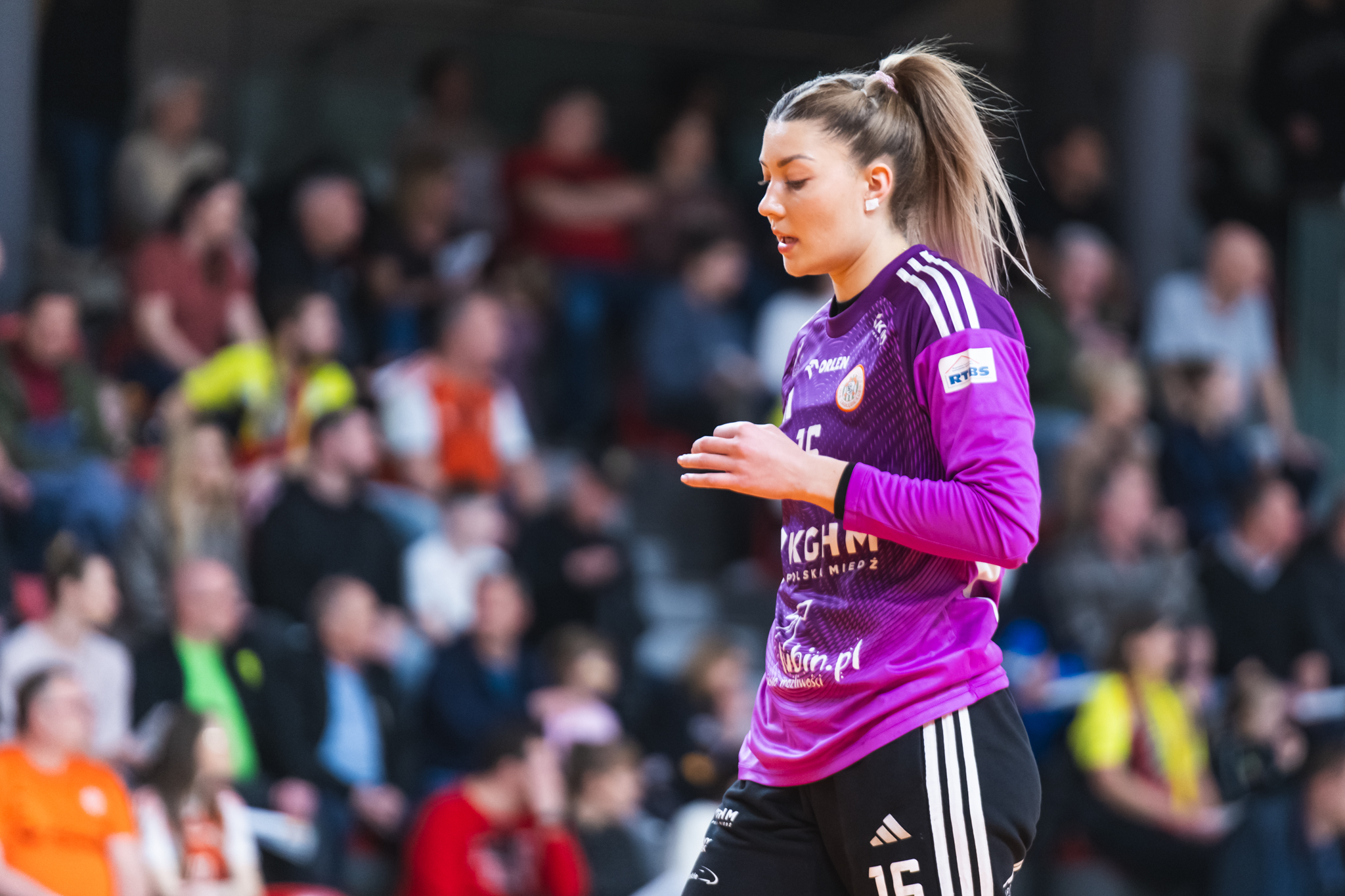 Kobierzyce o włos od sensacji! Remis z mistrzyniami po karnych