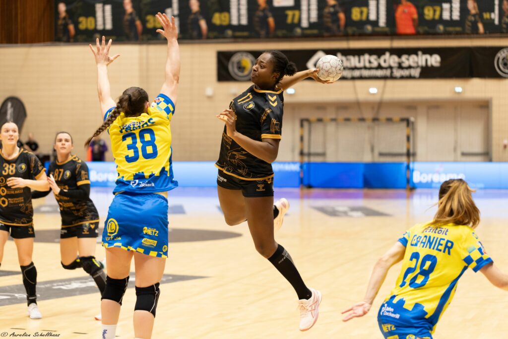 Enola Borg i Coura Kanouté wzmocnią kadrę Francji na eliminacje ME