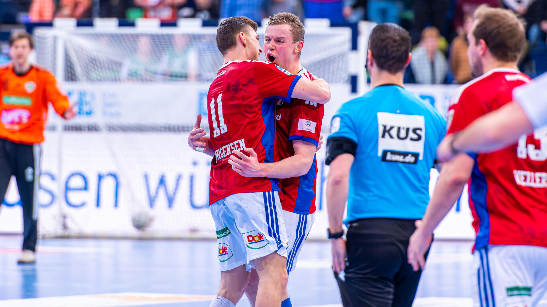 Jørgensen w świetnej formie, Hamburg triumfuje w Hanoverze