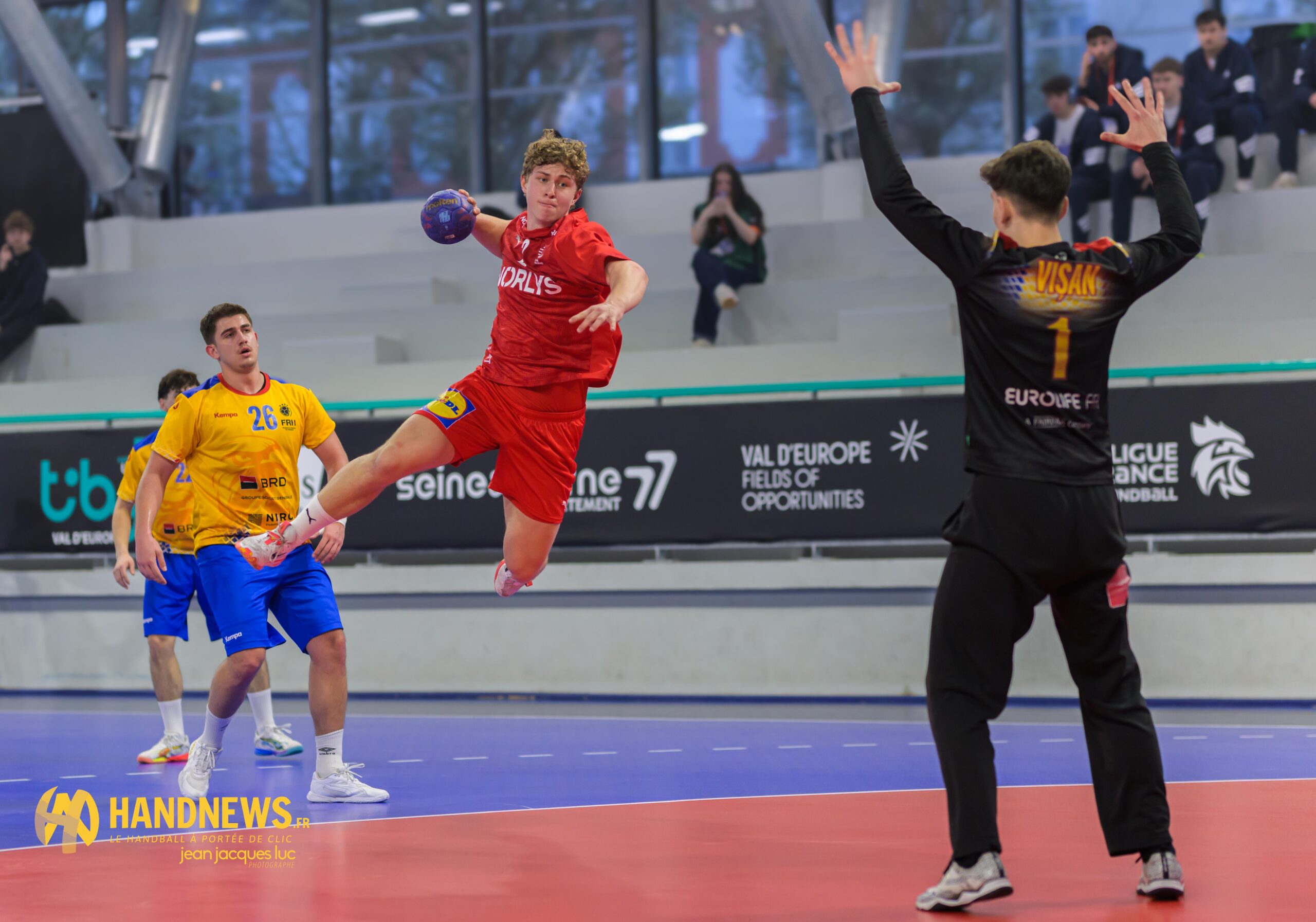 Dania rozbiła Rumunię w inauguracji Turnieju U21 w Serris