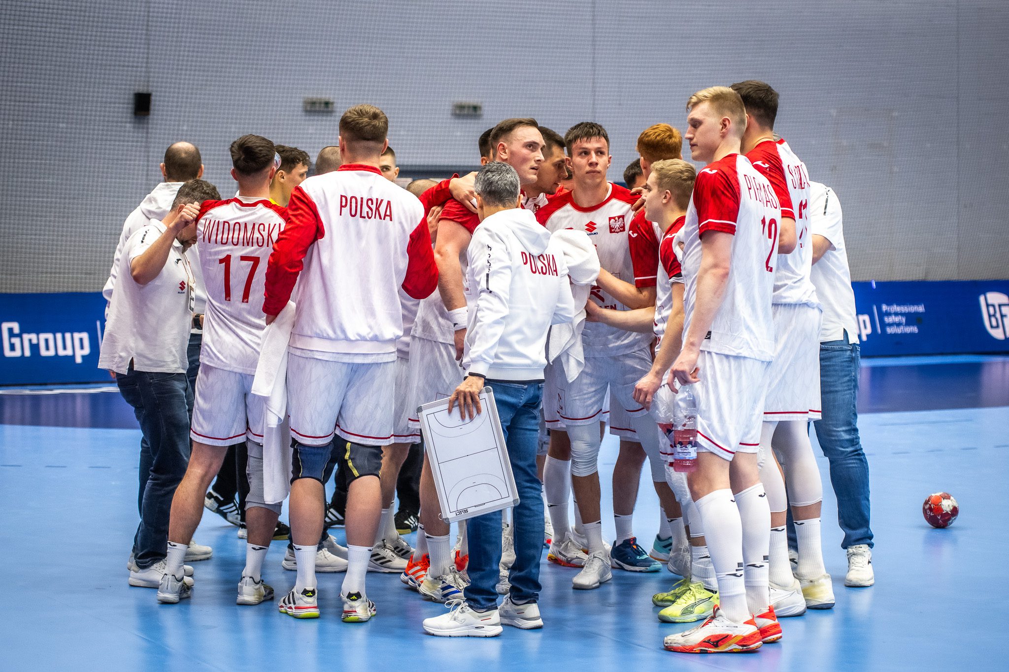 Polska o krok od awansu! Dziewięć bramek przewagi przed rewanżem z Łotwą