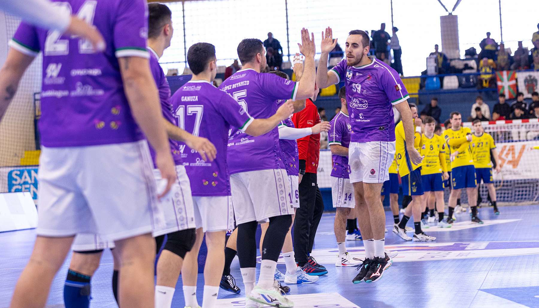 Hit w Palau i seria bezpośrednich starć w walce o utrzymanie w ASOBAL