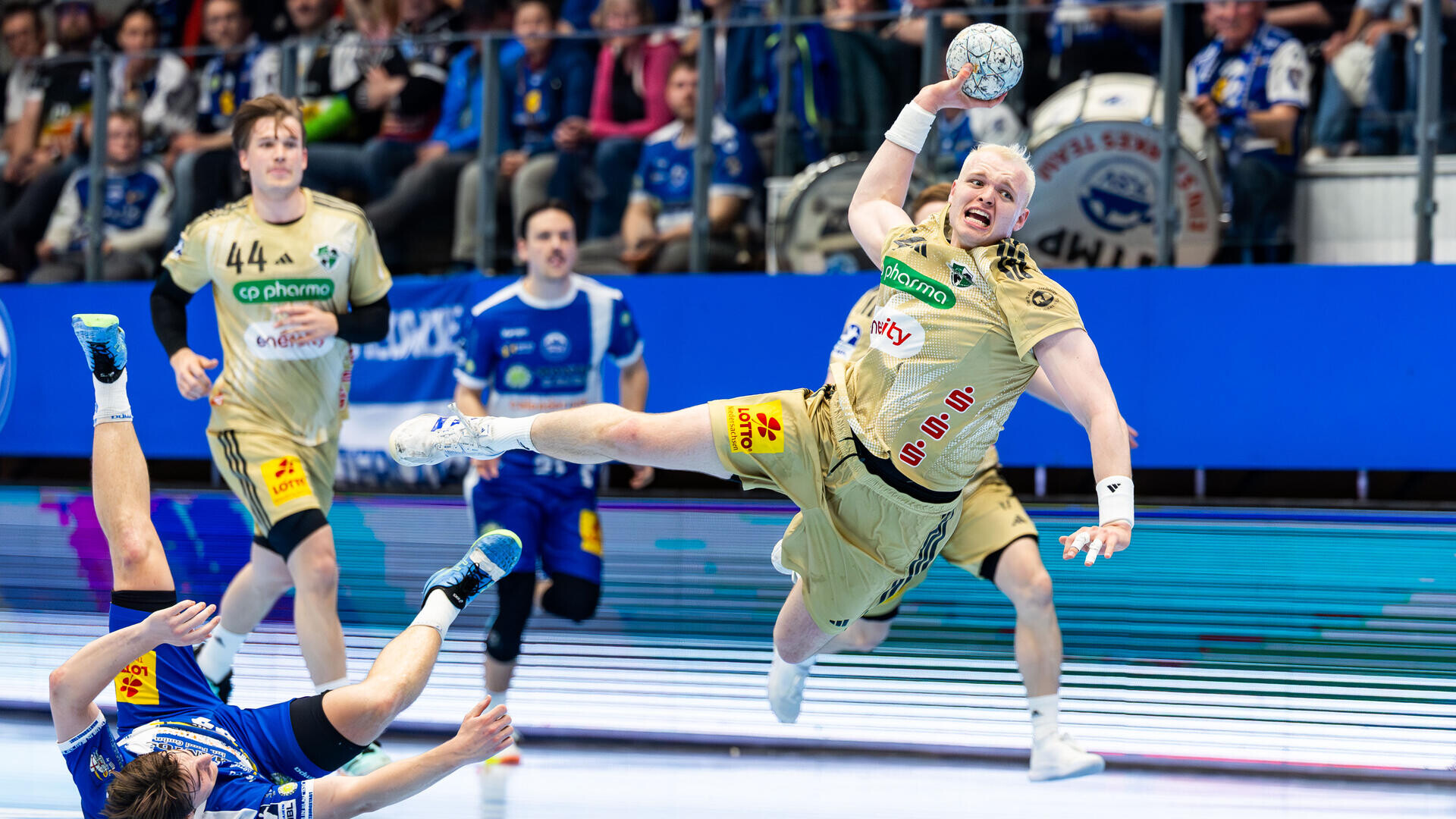 Recken rozgromili Eisenach, Melsungen wygrała po zaciętej końcówce