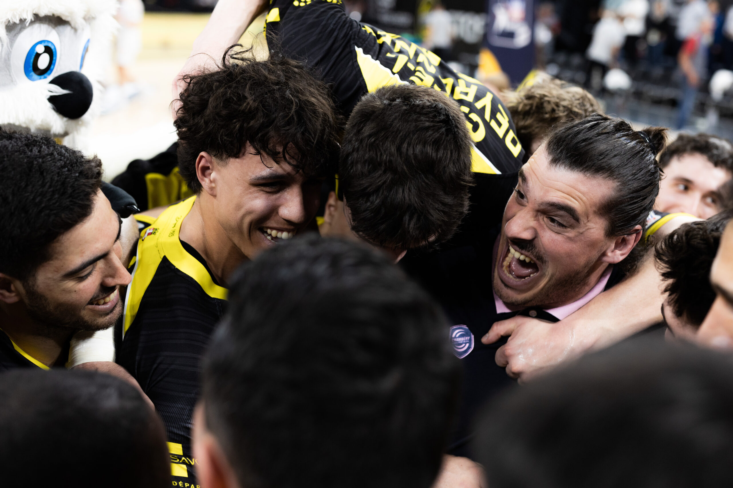 Chambéry odrabia cztery bramki i wygrywa czwarty mecz z rzędu