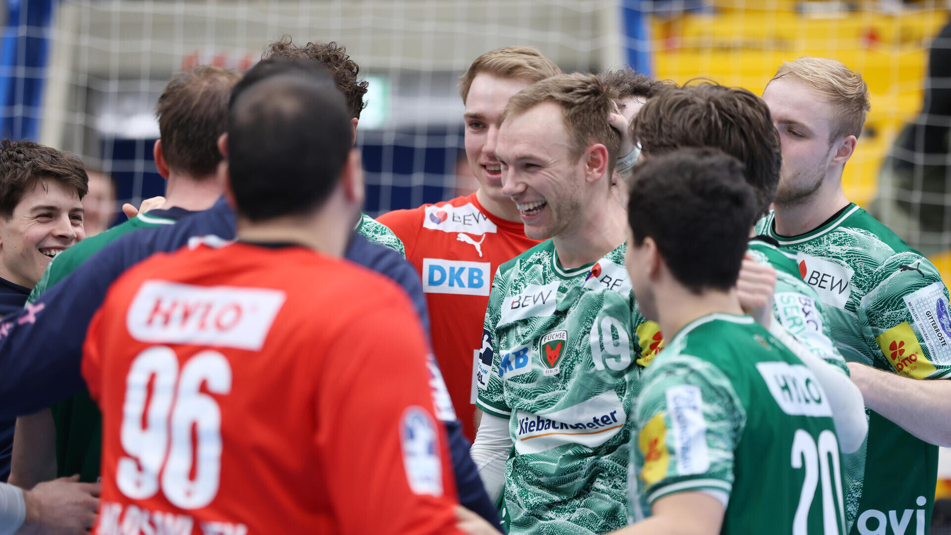 Magdeburg i Kiel pewne zwycięstw, Berlin wygrywa thriller w ostatniej sekundzie