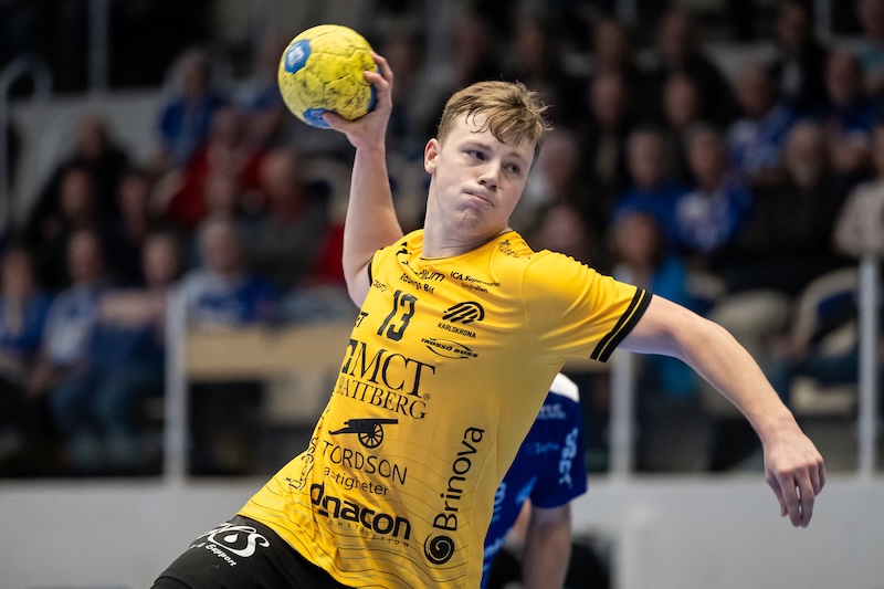 Brylantowy Isak Larsson poprowadził HF Karlskrona do sensacyjnego zwycięstwa w Kristianstad