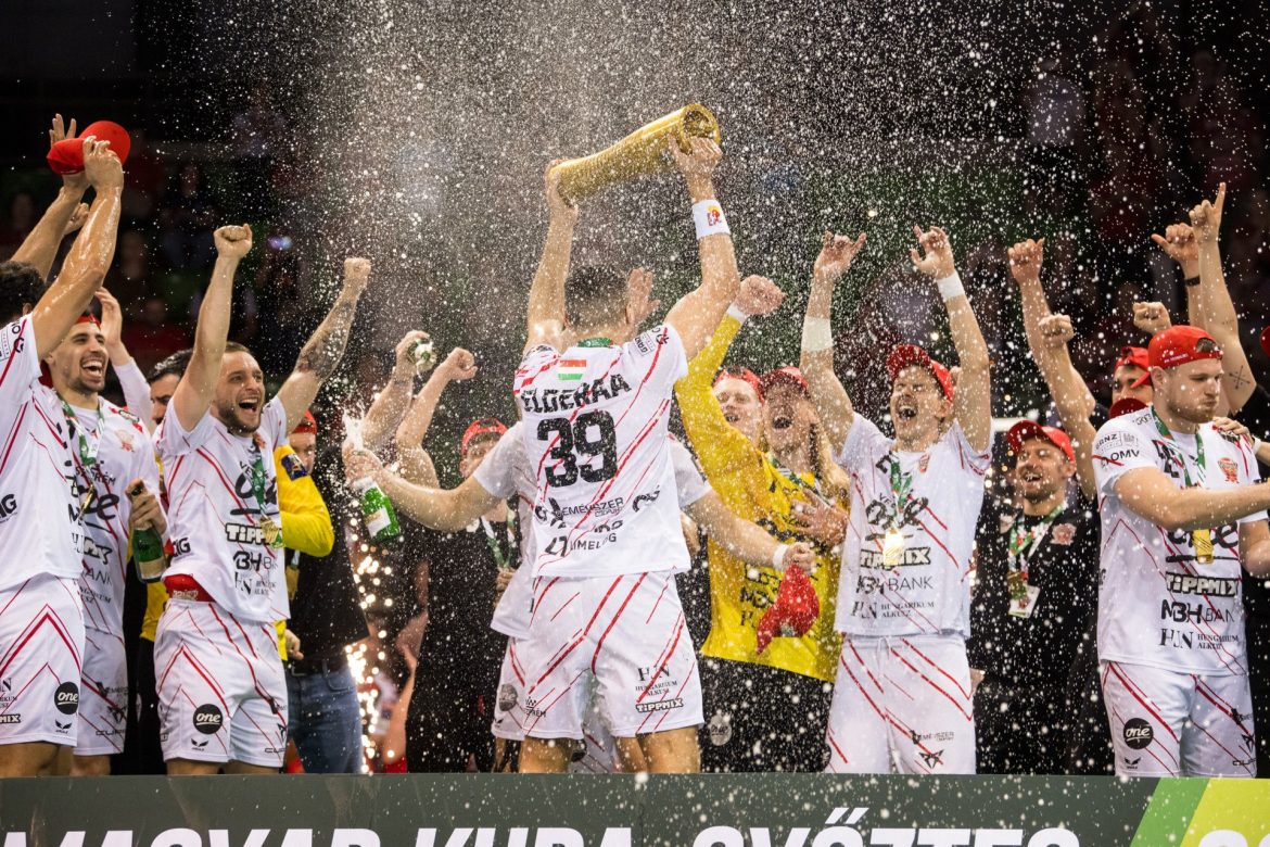 Veszprém z Pucharem Węgier. Finał bez historii, Tatabánya rozbita