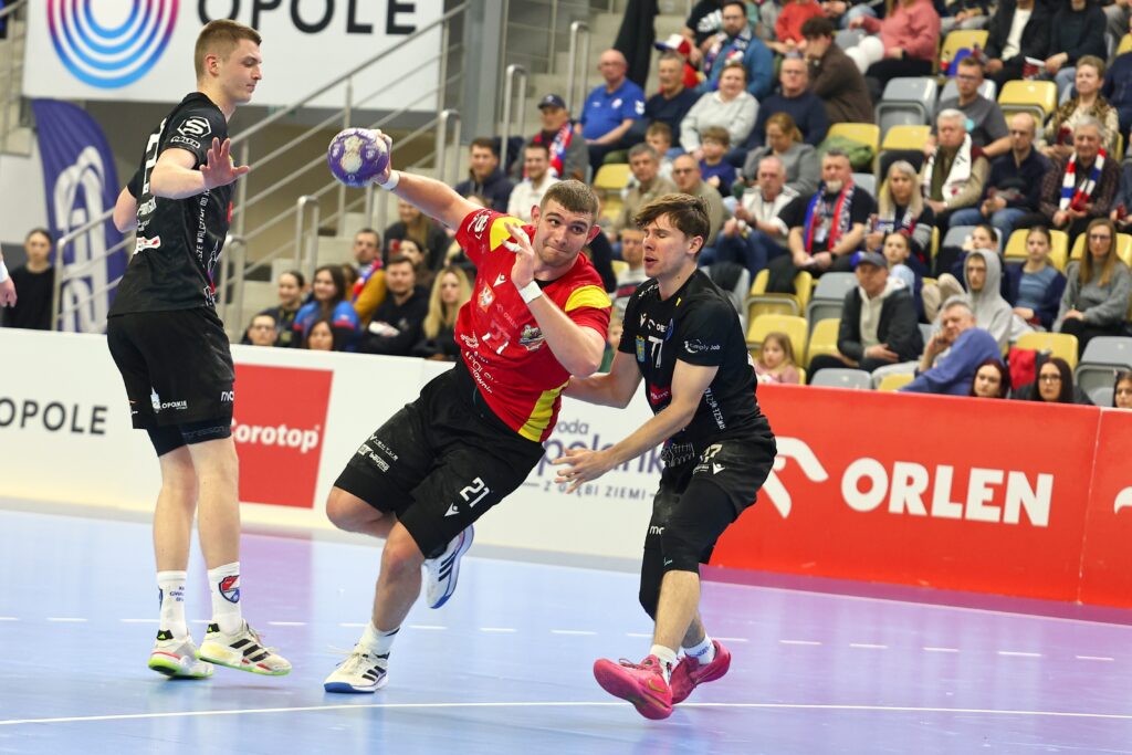 Gwardia Opole przed szansą na kolejne punkty z walczącym o życie Piotrkowianinem