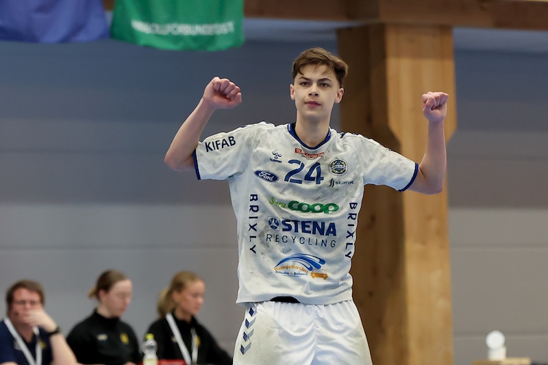 Szwedzki talent wybrał Hiszpanię - "Tak podpowiada mi serce"