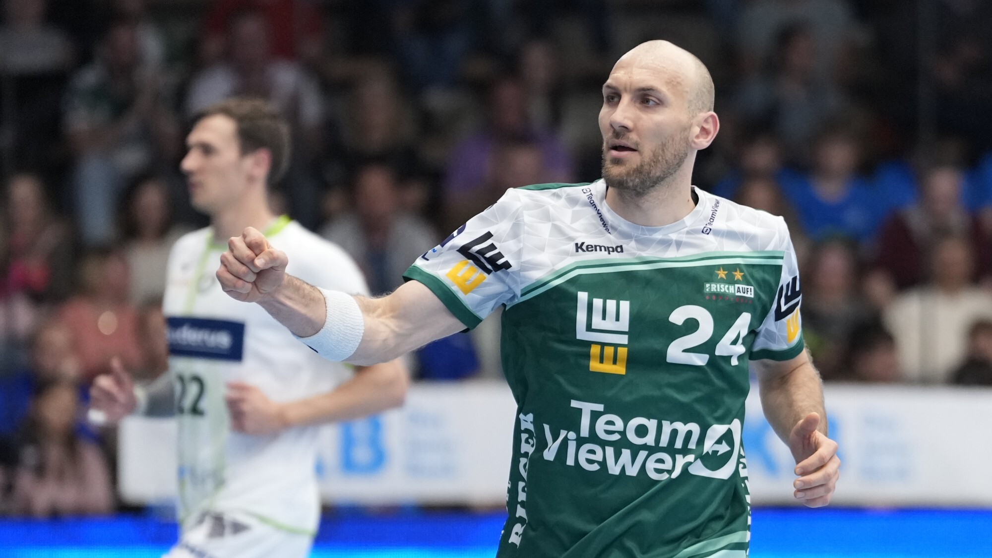 Marcel Schiller zapisał się w historii Bundesligi podwójnie