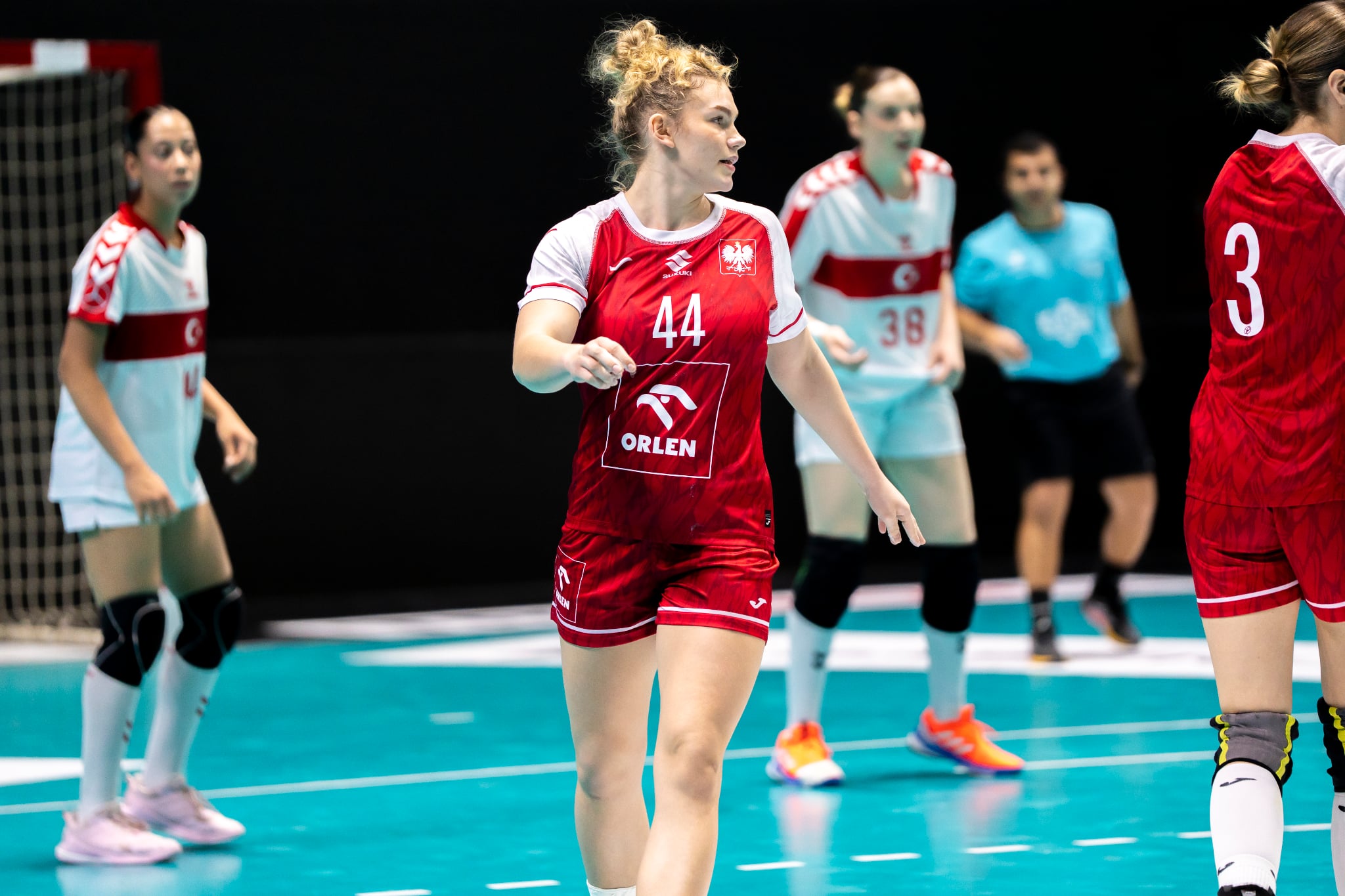 Zimnickashow w Chinach! Młode Polki pewnie ograły Tunezję na start mundialu
