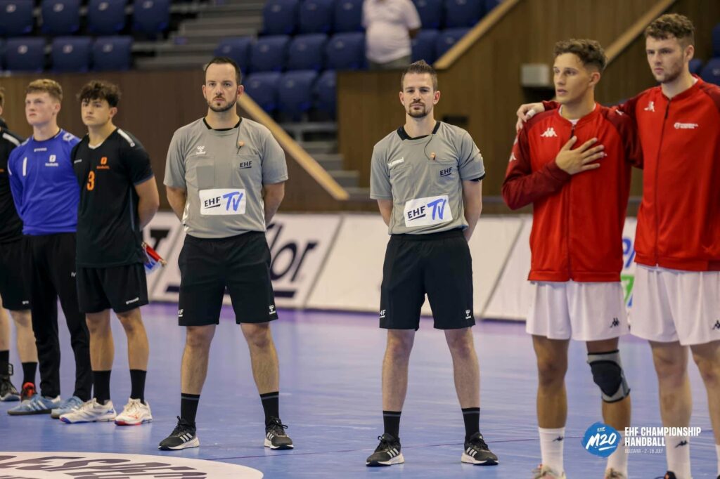 Francuzi poprowadzą mecze na kobiecym Euro 2026 - znamy już 16 par sędziowskich
