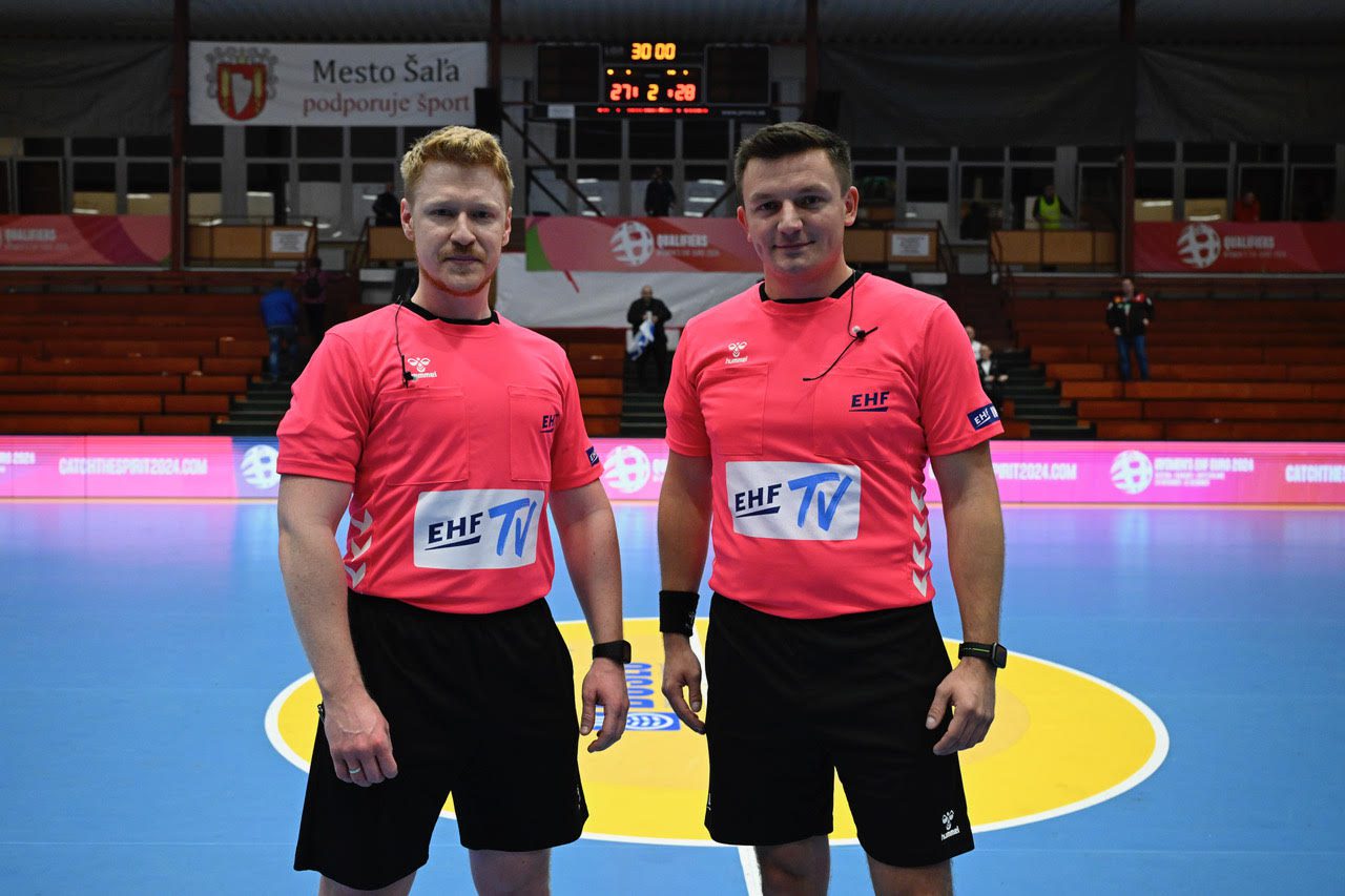 Polscy sędziowie w Lidze Mistrzów. Fabryczny i Rawicki poprowadzą mecz Veszprem - FC Porto