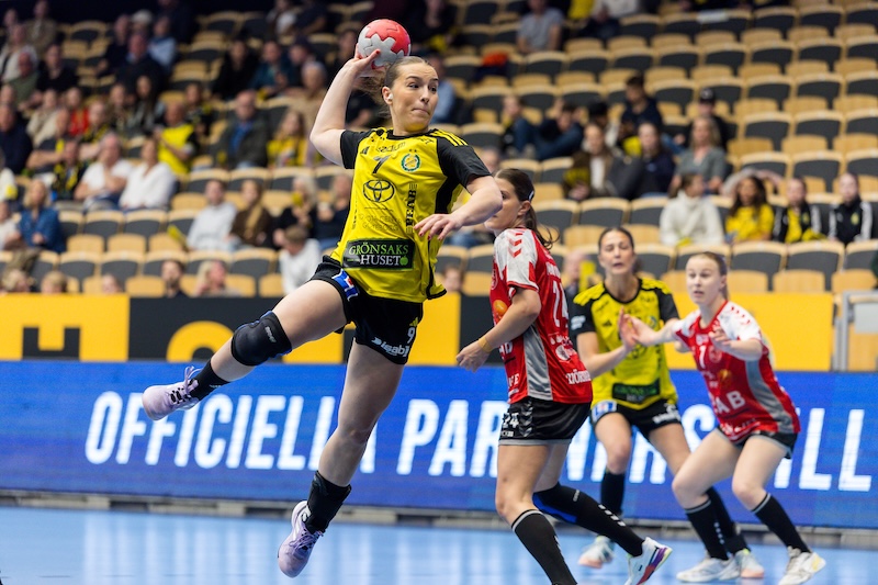 Thorkelsdóttir odchodzi z Sävehof - gwiazda Islandii wybiera Danię