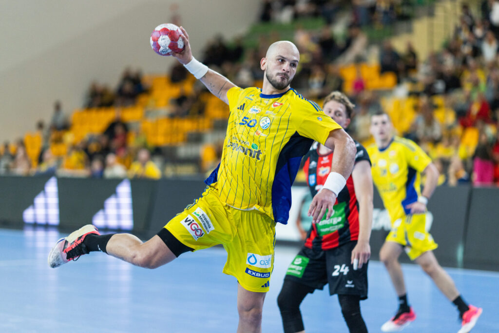 Trio niepokonanych w akcji - wielkie hity 4. kolejki Superligi
