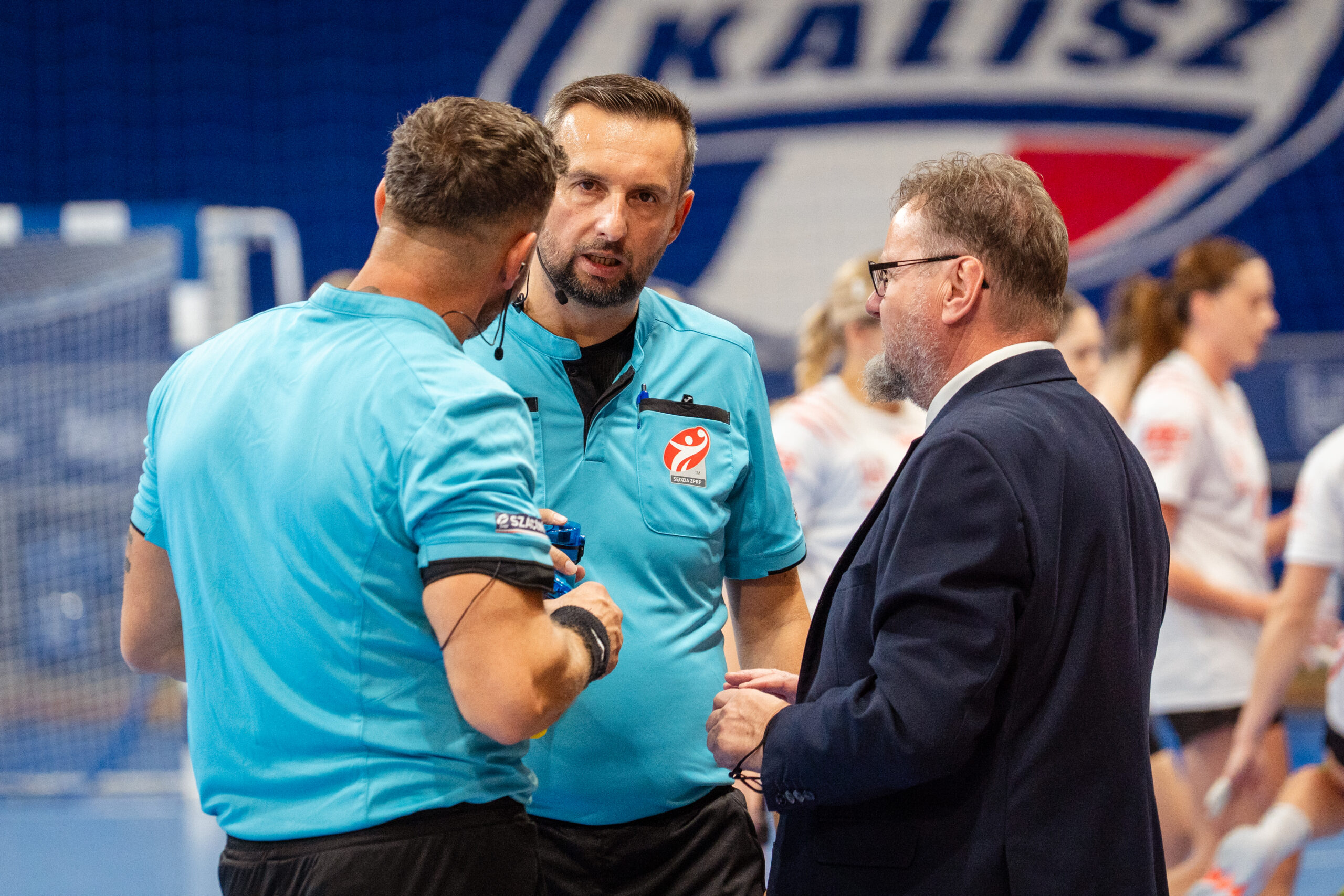 Bijak i Jerlecka poprowadzą transmitowany mecz w Kobierzycach. Znamy arbitrów na wszystkie mecze 5. serii
