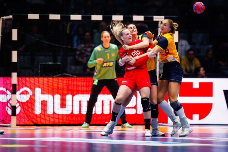 MŚ kobiet 2025: Szwecja rozbiła Czechy, hit Serbia–Islandia