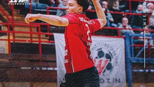 Tomasz Święs zawiesza karierę. Zew Świebodzin żegna wychowanka